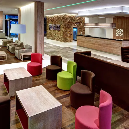 Hilton Garden Отель