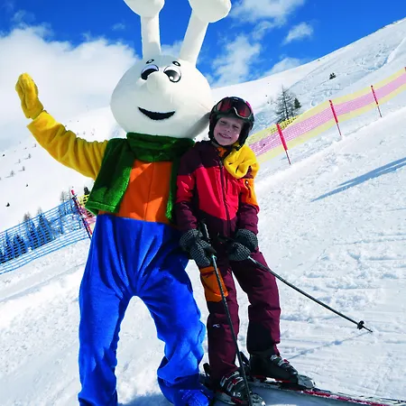 ヒルトン ガーデン ダボス ホテル