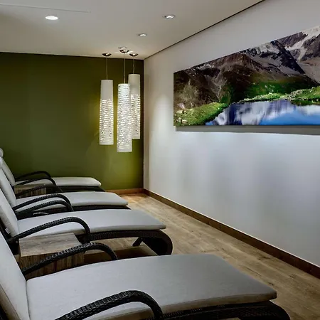 Ξενοδοχείο Hilton Garden