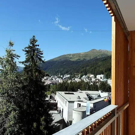 ヒルトン ガーデン ダボス