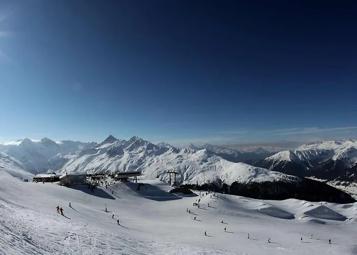 Отель Hilton Garden