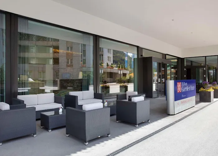 Отель Hilton Garden