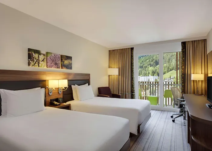 Hilton Garden Отель Давос