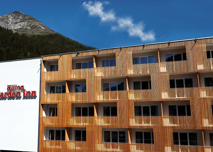 Hilton Garden Отель